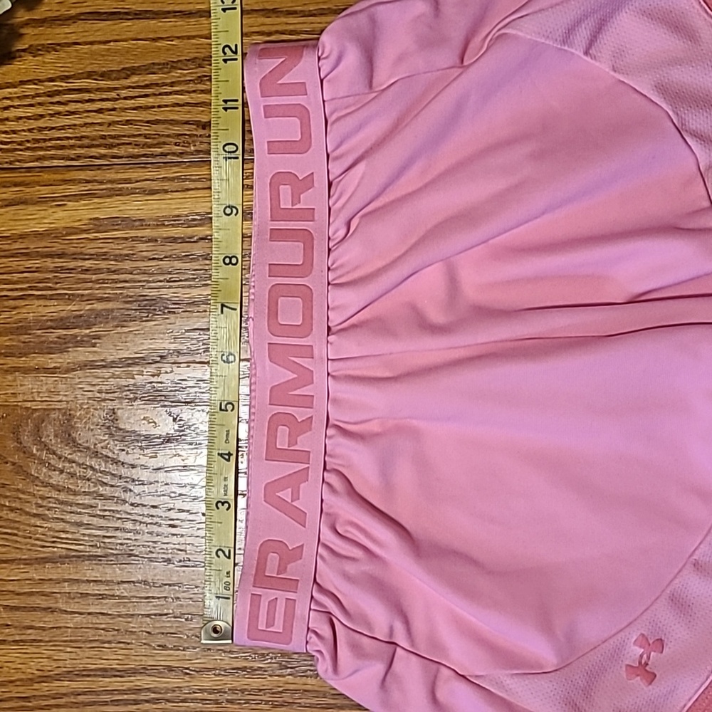 Under Armour Athletic Pink Shorts - Ladies XS - Picture 5 of 7